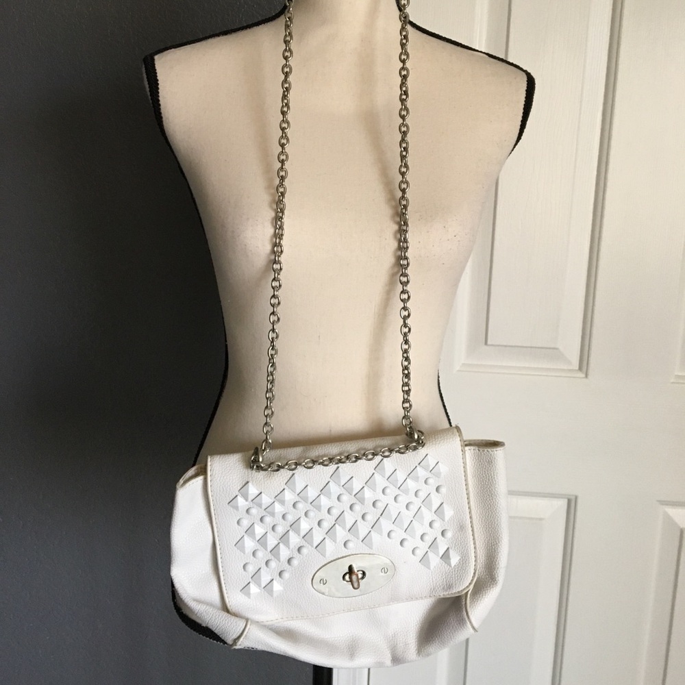 Embellished white chain purse